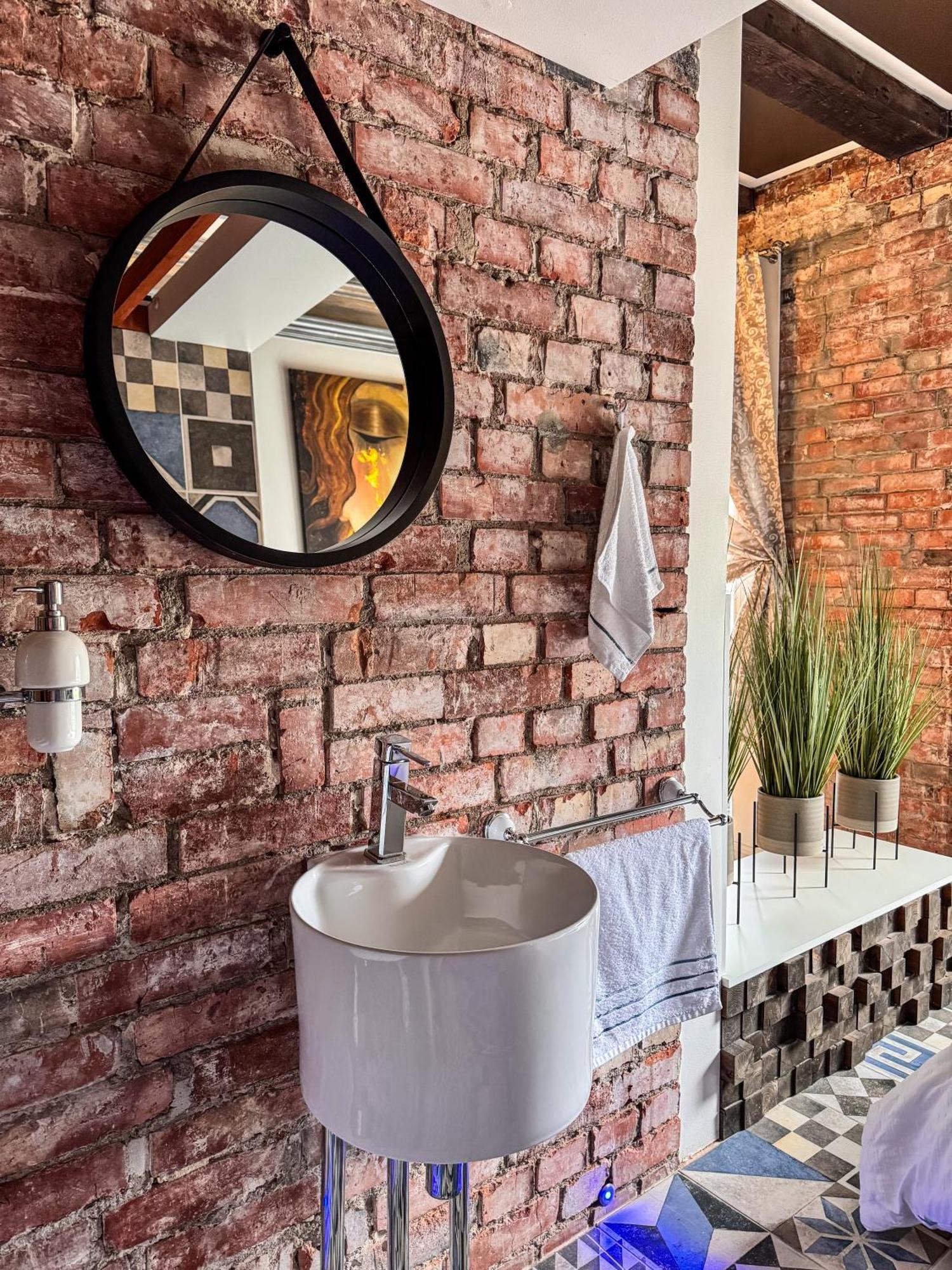 Vibrant Downtown Oasis Liepaja
