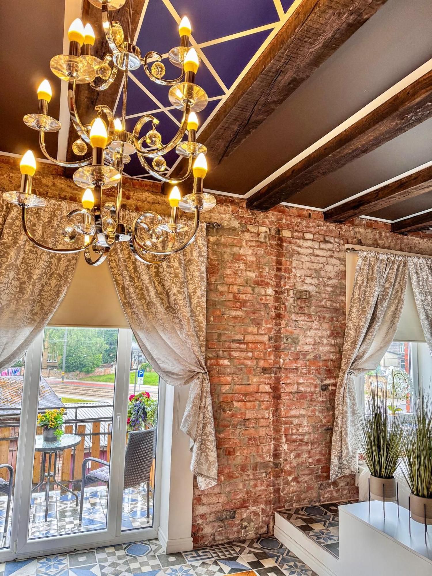 Vibrant Downtown Oasis * Liepaja
